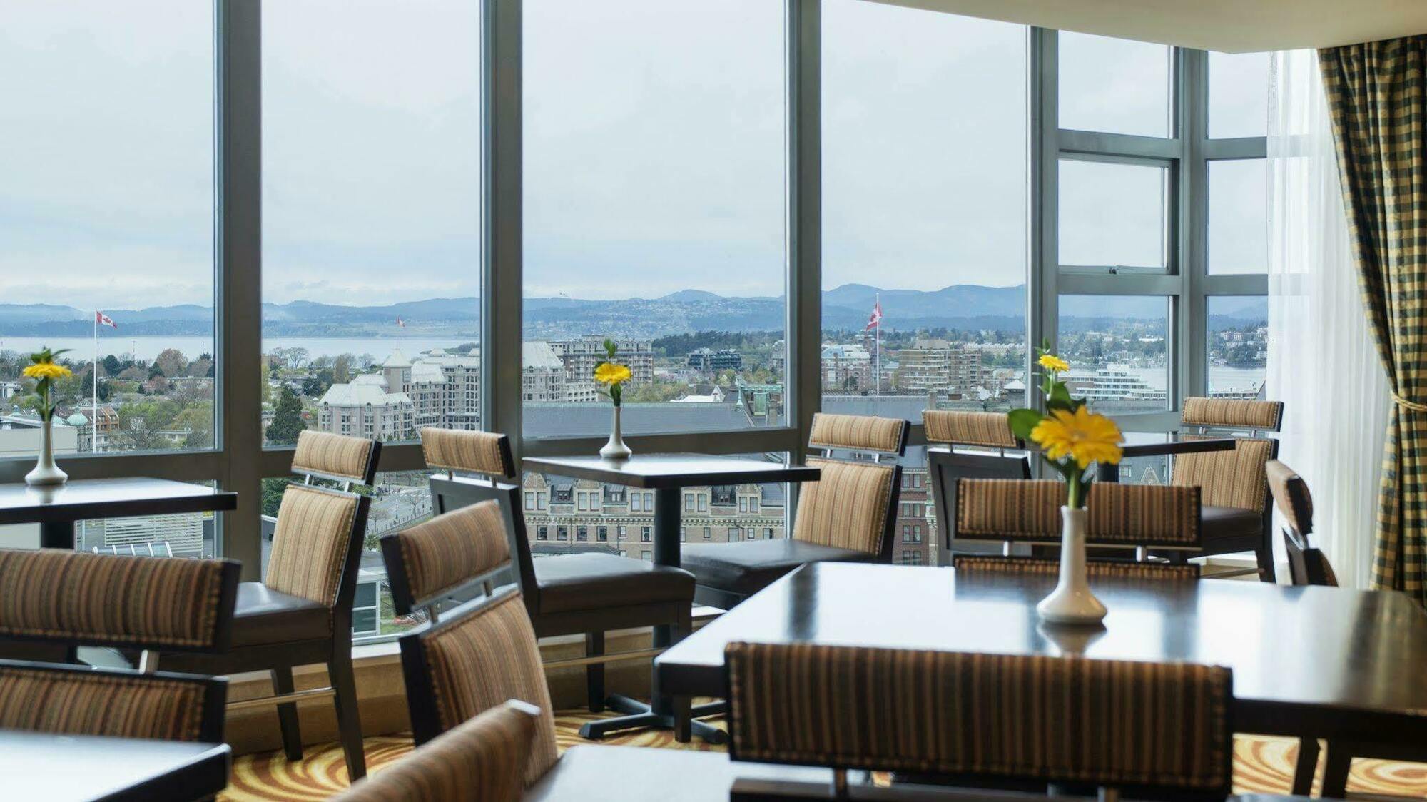 Victoria Marriott Inner Harbour Exterior photo